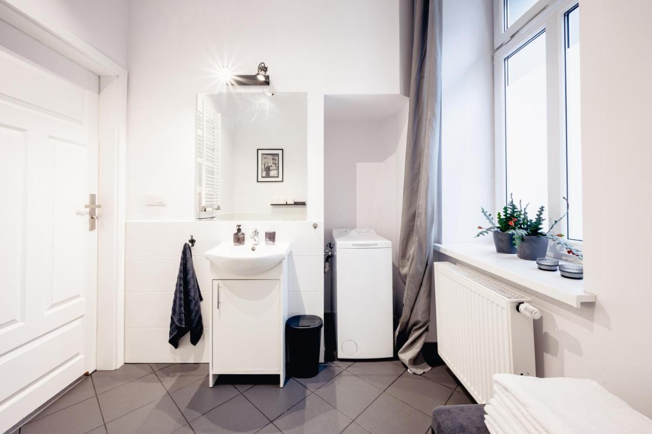 Apartamenty Pamiatkowa 11, 2 Rooms, Self Check In 24H Poznań Extérieur photo